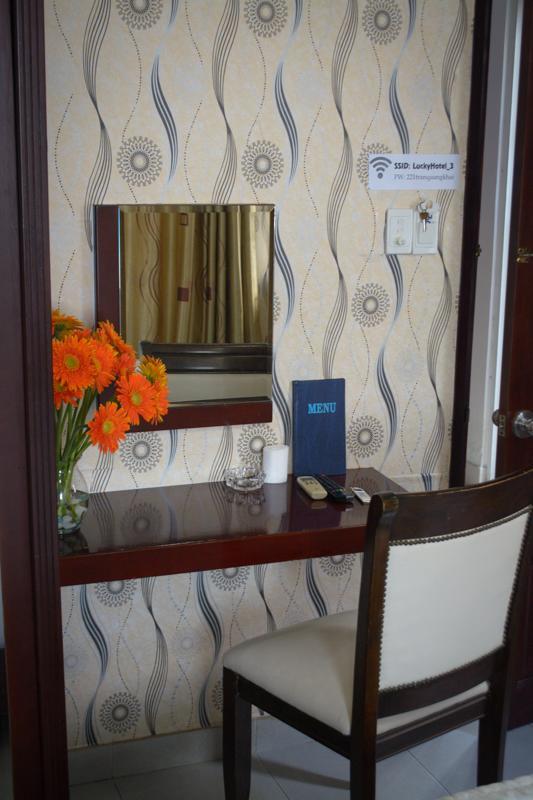 Lucky Hotel Ho Chi Minh-Byen Værelse billede