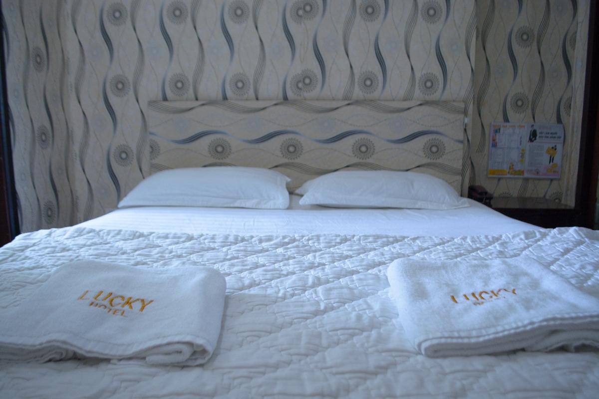 Lucky Hotel Ho Chi Minh-Byen Værelse billede
