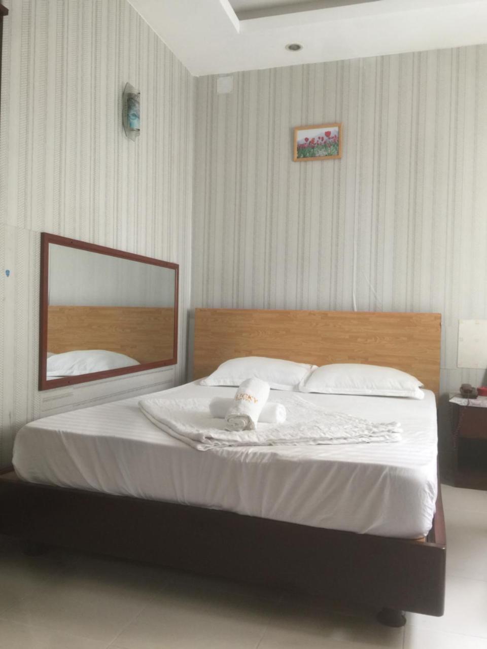 Lucky Hotel Ho Chi Minh-Byen Eksteriør billede